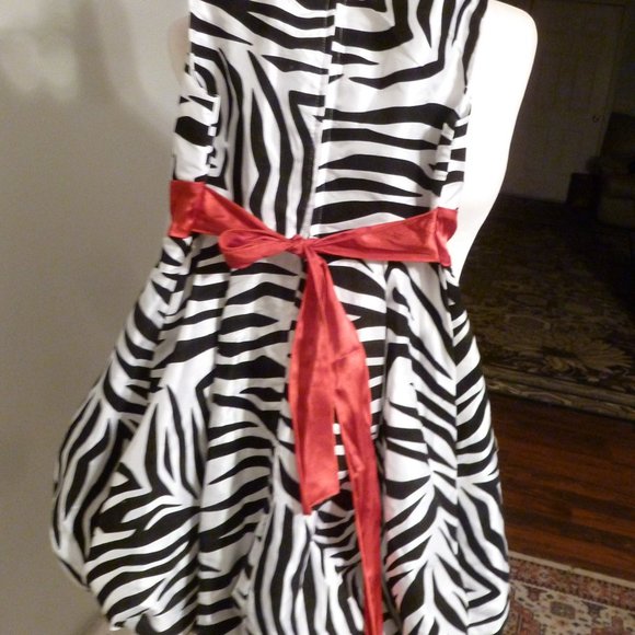 Speechless Zebra print Girls Formal Dress w/ Red bow and belt - Picture 5 of 11